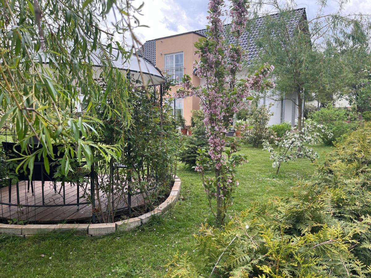 Villa Florentine Бад Либенщайн Екстериор снимка